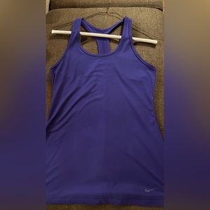 Comfy and cute - Nike Drifit Racerback tank top M Purple